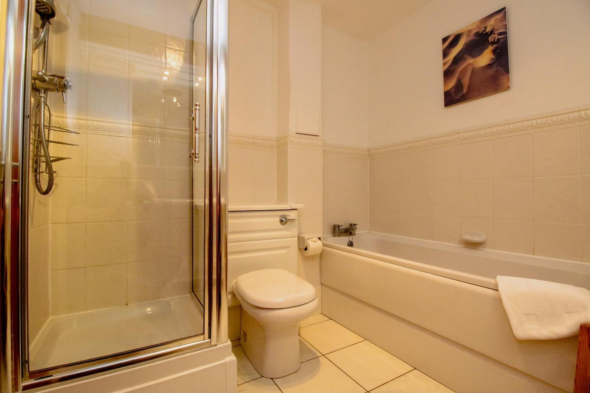 Turnberry Apartments Camera foto
