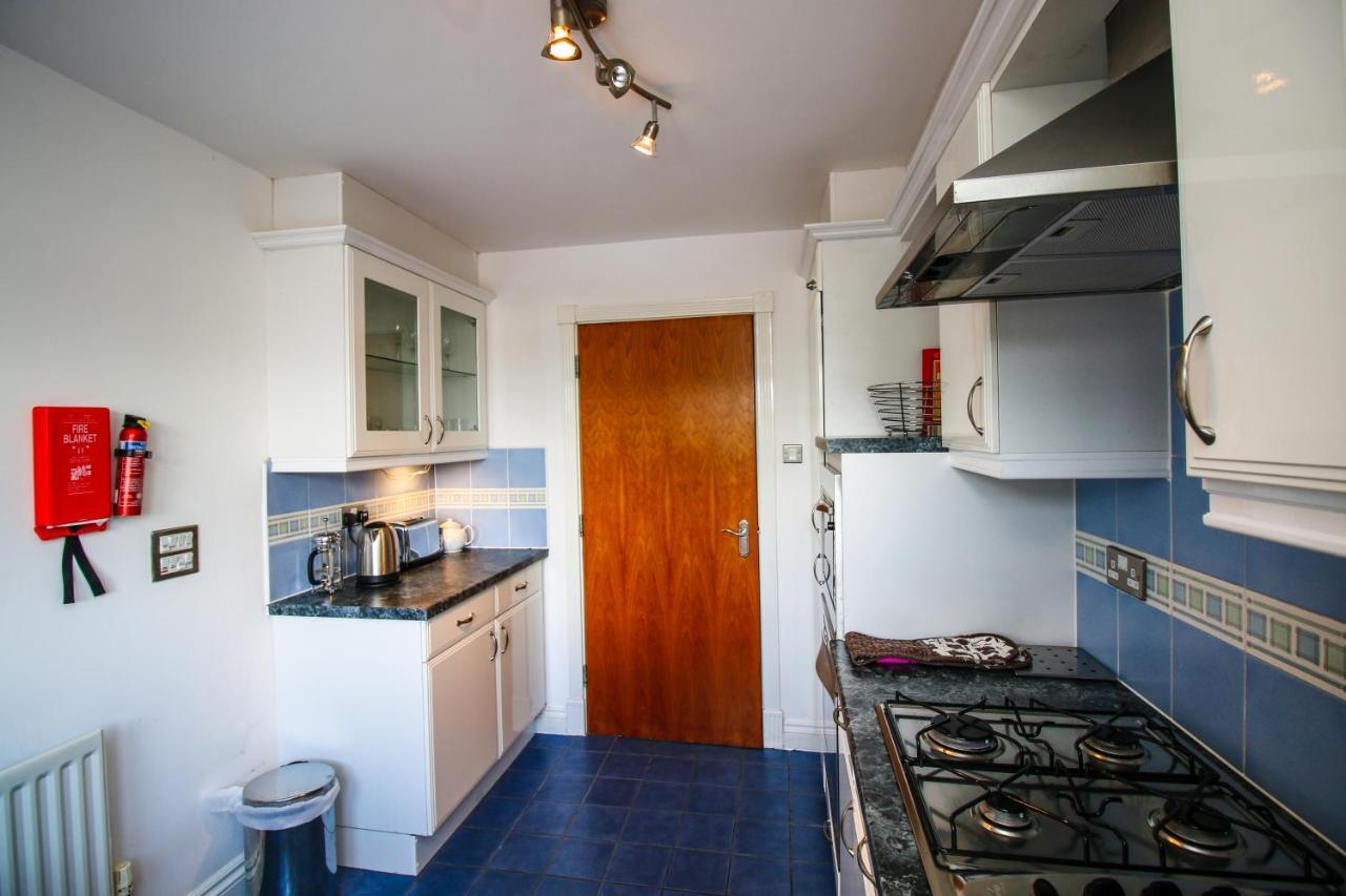 Turnberry Apartments Esterno foto